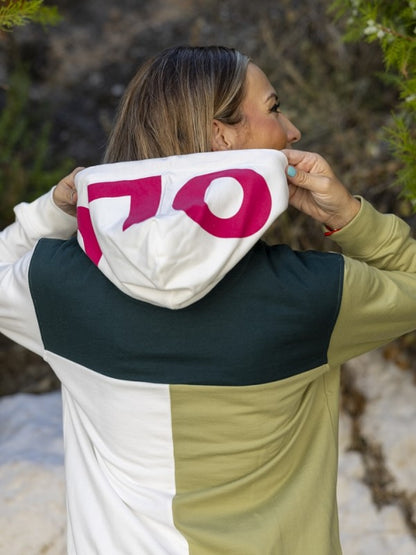 Sudadera de mujer con capucha de Urban Button 4080